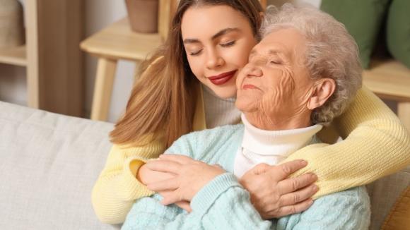 „W pani wieku to normalne”  jak ageizm wpływa na życie Polaków i jak mu przeciwdziałać