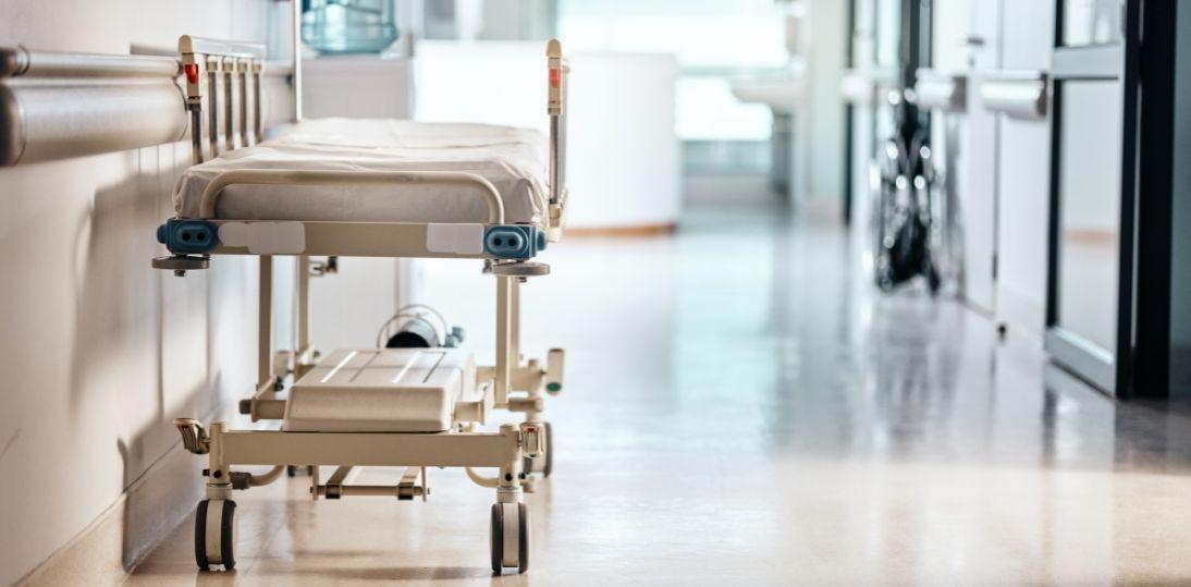 Pacjenci mogą stracić dostęp do leczenia w swoich powiatach. Upadłość grozi nawet 50 szpitalom powiatowym