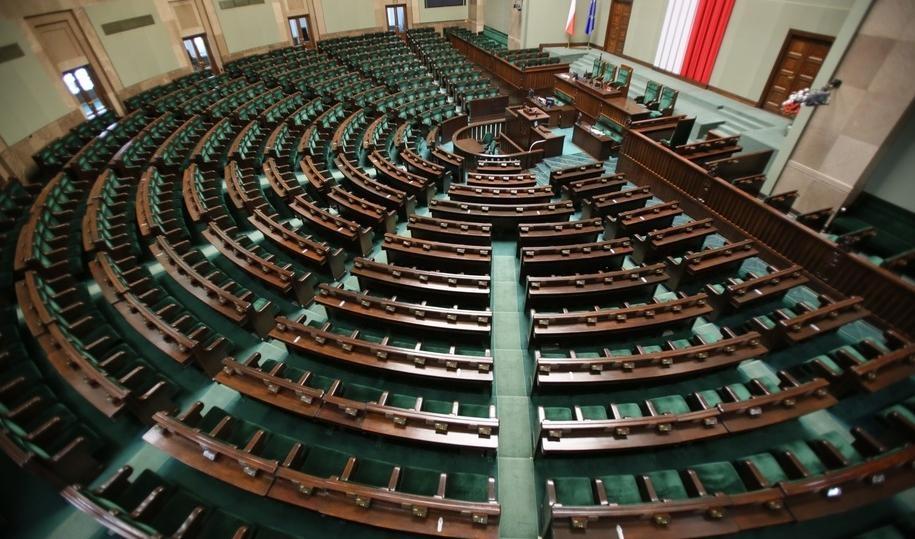 W czwartek w Sejmie posłowie odbiorą zaświadczenia o wyborze