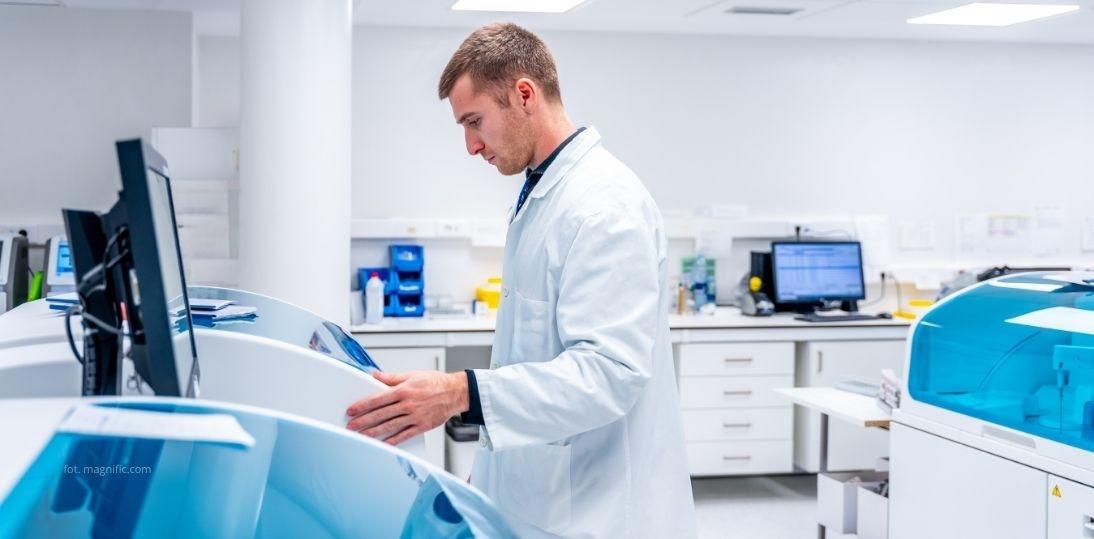 CAR-T wychodzi poza hematoonkologię. Terapie komórkowe są projektowane także dla chorób autoimmunologicznych i zakażeń przewlekłych