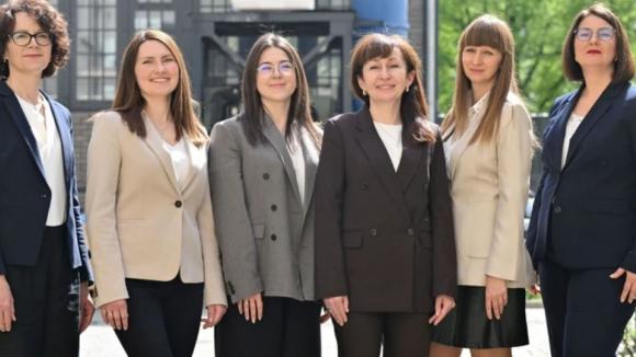 Wrocławscy naukowcy opracowują inteligentny implant do regeneracji chrząstki i kości. Projekt REGENESIS może zmienić leczenie stawów