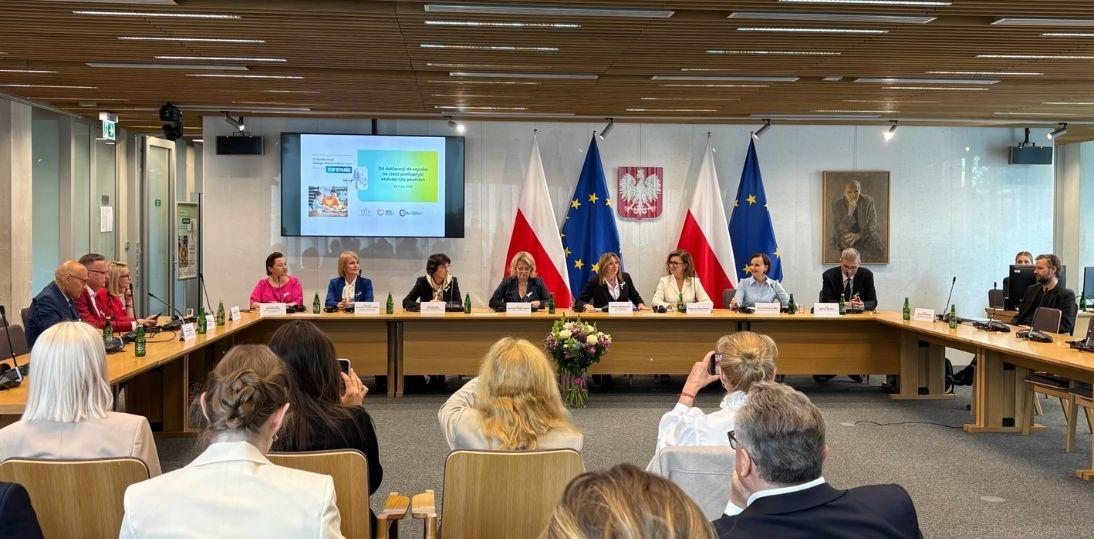 Otyłość wymaga systemowego leczenia. W Sejmie debatowano o zdrowiu przyszłych pokoleń