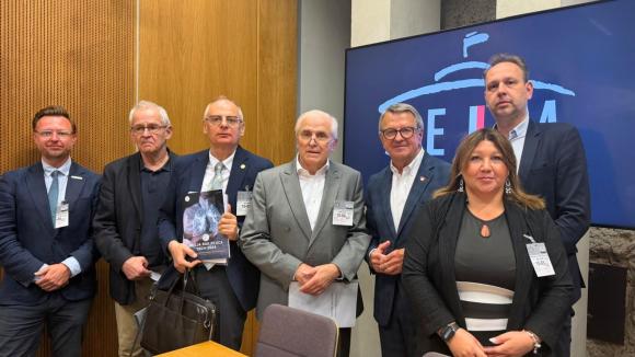 Miesiące zwłoki kosztują życie. Eksperci i pacjenci o największych wyzwaniach w raku płuca