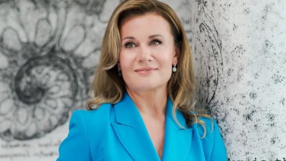 Dr hab. Małgorzata Gałązka-Sobotka nowym rektorem Uczelni Łazarskiego. Stawia na rozwój medycyny, innowacji i praktycznej edukacji
