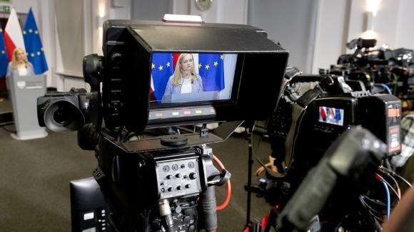 Ministerstwo Zdrowia zapowiada duże zmiany w ochronie zdrowia. Centralna e-Rejestracja szybciej, koniec „kominów” płacowych i milionowe kary