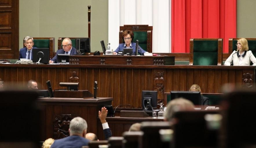 Sejm uchwalił ustawę o funduszu medycznym