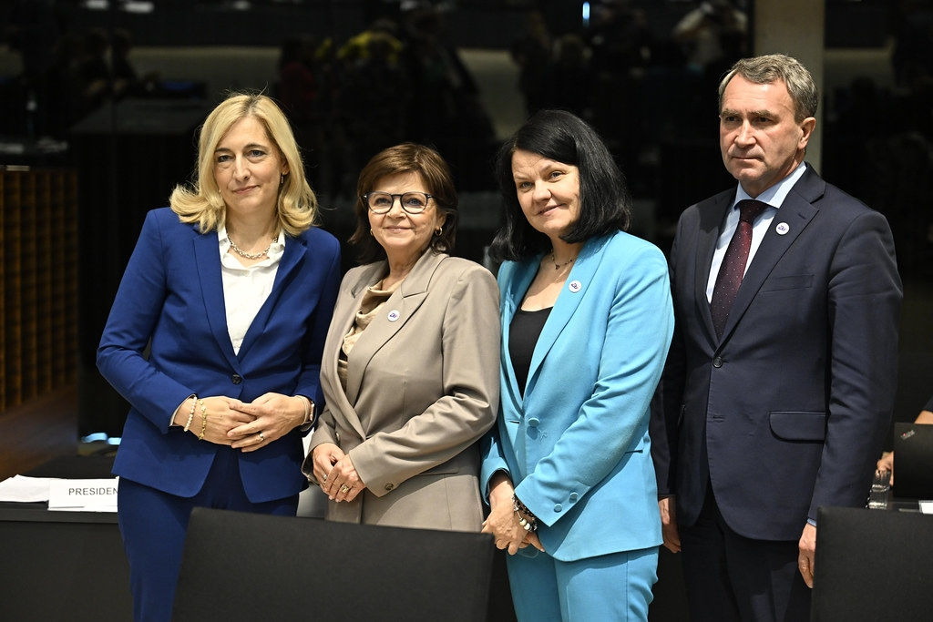 Polska prezydencja pod znakiem bezpieczeństwa lekowego i zdrowia psychicznego młodzieży. Rada EPSCO przyjęła kluczowe konkluzje