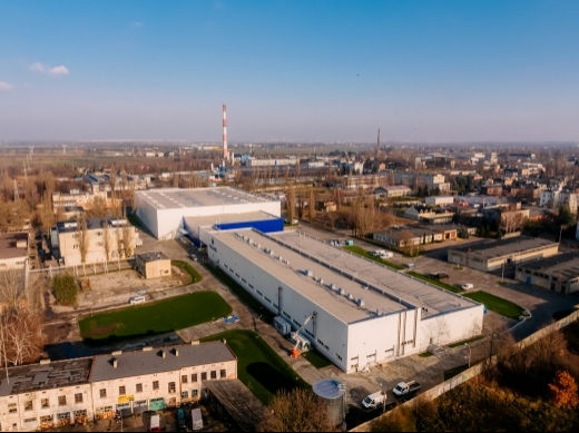 Adamed Pharma zwiększa moce produkcyjne w Pabianicach