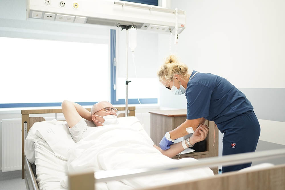 Nowa jakość w opiece nad pacjentem kardiologicznym – kompleksowa modernizacja Oddziału Kardiologii Polsko-Amerykańskich Klinik Serca w Ustroniu