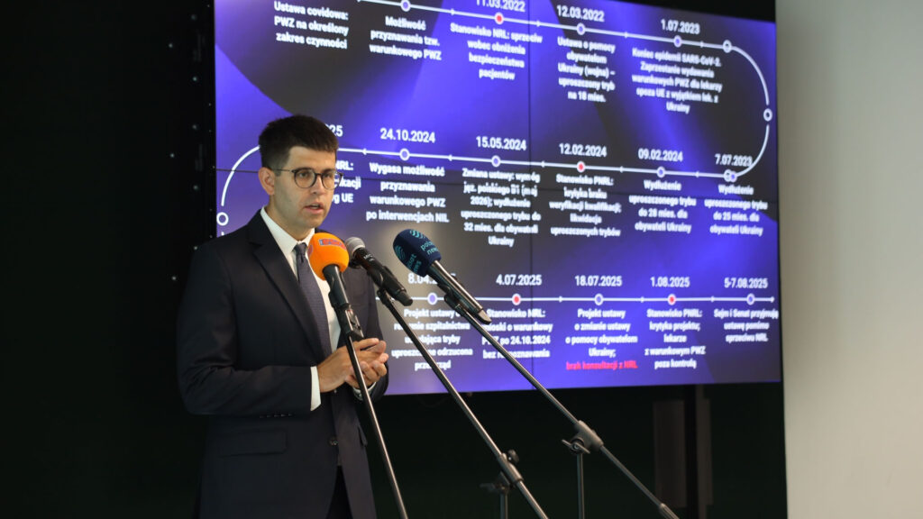Bezpieczeństwo pacjentów zagrożone? NRL walczy o likwidację uproszczonych przepisów