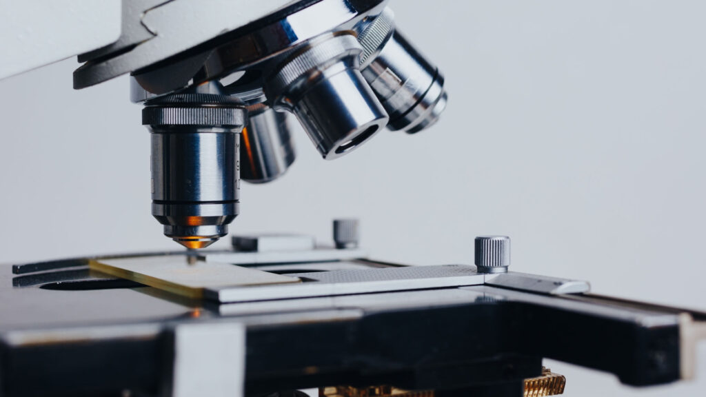 Start-up biotechnologiczny MNM Bioscience przenosi dane wrażliwe do chmury Beyond.pl