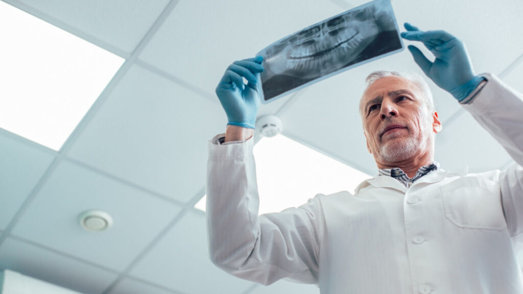 Radiofarmaceutyki: Nowe odkrycia dają szanse na wyleczenie raka tarczycy i przyspieszenie diagnostyki raka prostaty