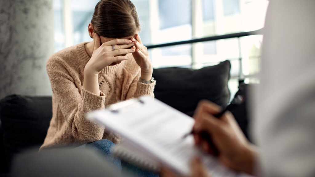 Po diagnozie raka wzrasta ryzyko próby samobójczej. Nie wahaj się sięgnąć po pomoc