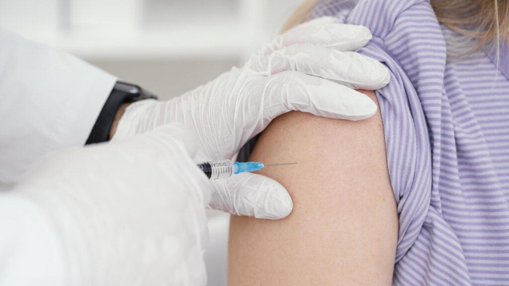 Wkrótce ruszą bezpłatne szczepienia przeciw HPV dla dwóch roczników