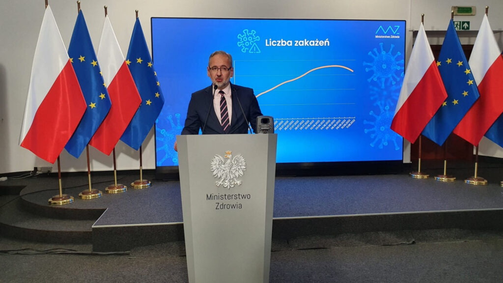 Czwarta dawka szczepienia p. Covid-19 dla medyków i studentów medycyny od 17 sierpnia