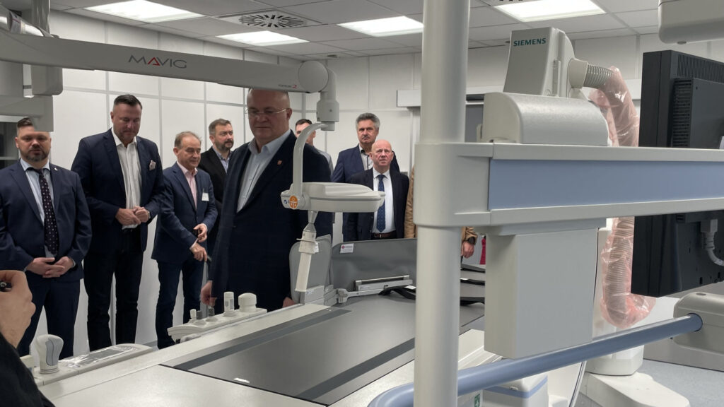 Zakończył się pierwszy etap remontu Oddziału Kardiologii w pilskim szpitalu, Grupa American Heart of Poland zaprezentowała zmiany po remoncie
