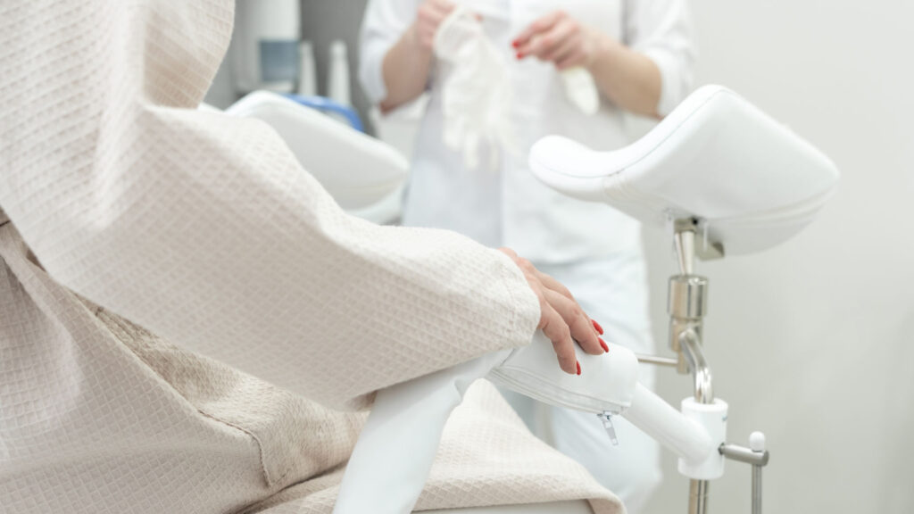 14 milionów kobiet czekało zbyt długo. Europa mierzy się z endometriozą