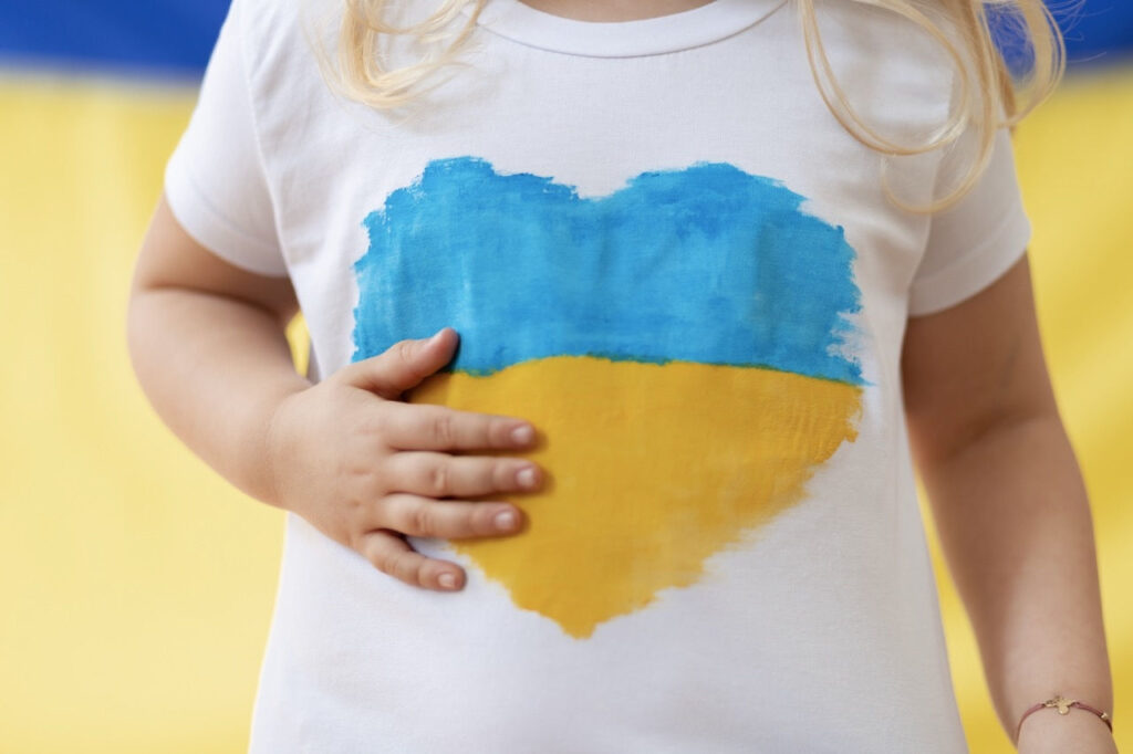 Trudny rok przed Ukrainą. Rośnie liczba ofiar cywilnych i ataków na infrastrukturę oraz ochronę zdrowia