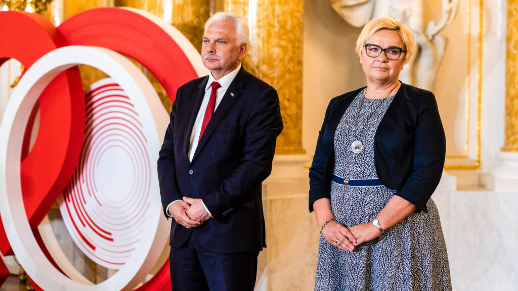 90-lat Narodowego Instytutu Onkologii – od stołu laboratoryjnego do łóżka pacjenta