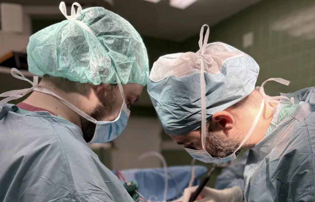 Rekonstrukcja czaszki z użyciem implantu 3D w Narodowym Instytucie Onkologii