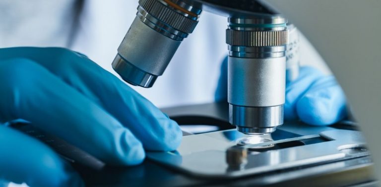 Biopsja płynna może pomóc monitorować leczenie radem-223 w zaawansowanym raku prostaty