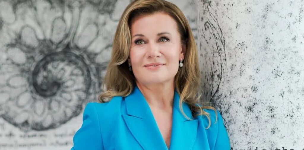 Dr hab. Małgorzata Gałązka-Sobotka nowym rektorem Uczelni Łazarskiego. Stawia na rozwój medycyny, innowacji i praktycznej edukacji