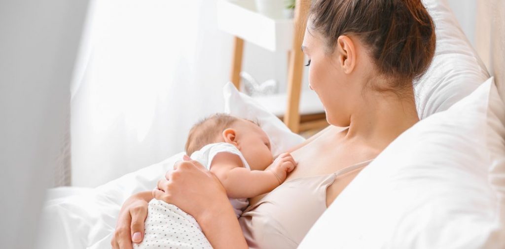 Światowy Tydzień Karmienia Piersią. Dlaczego mleko mamy jest kluczowe dla wcześniaków?