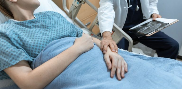 Do 2050 roku liczba nowych przypadków raka na świecie wzrośnie o niemal 67 proc. Systemy ochrony zdrowia muszą się przygotować
