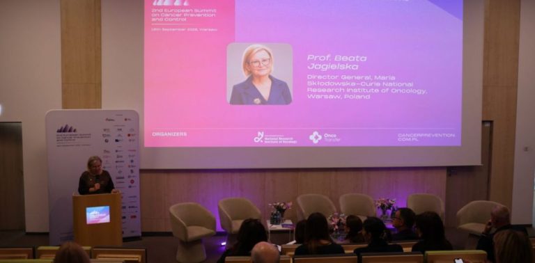 Jak zapobiegać nowotworom? Europejscy eksperci wskazują na tytoń, HPV i otyłość