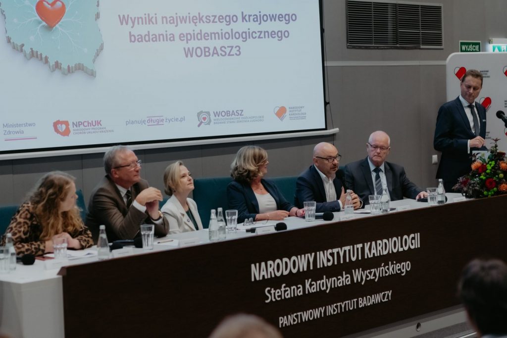 WOBASZ3: Polacy palą mniej, ale otyłość pozostaje problemem. 39 proc. dorosłych choruje na otyłość