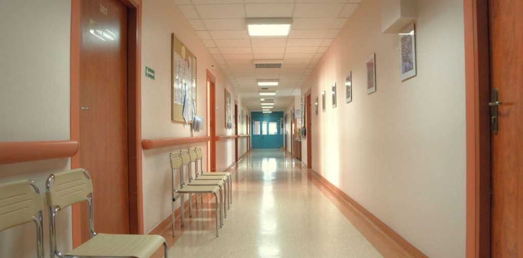 Lekarze apelują do polityków i mediów. OZZL: Za kryzys ochrony zdrowia odpowiadają rządzący, nie lekarze