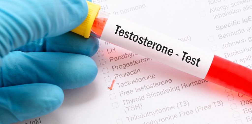 Niedobór testosteronu coraz częściej dotyczy młodych mężczyzn. Od października 2026 r. terapia TRT jest refundowana